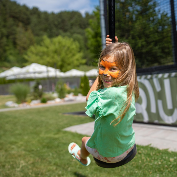 BABYLAND - exteriér